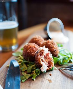 Product - Napa Palisades Saloon in Napa, CA American Restaurants