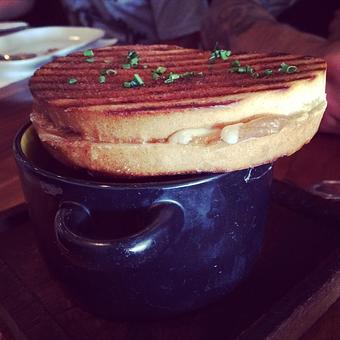 Product - Oakleys Bistro in Greenbriar - Indianapolis, IN American Restaurants