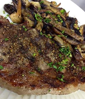 Product - Outlaw Grill in Eunice, NM American Restaurants