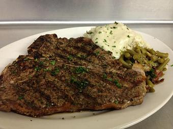 Product - Outlaw Grill in Eunice, NM American Restaurants