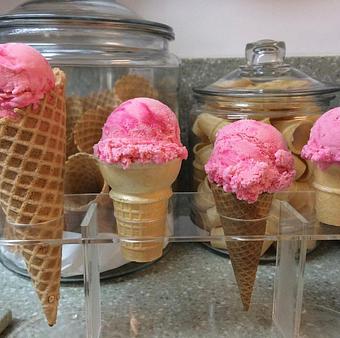 Product - Papa Ed's Ice Cream in Glendale, AZ Ice Cream & Frozen Yogurt