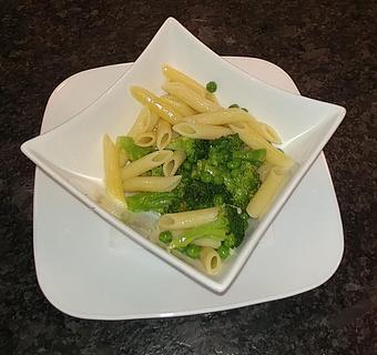 Product: Penne with broccoli & peas dressed with light butter & olive oil - Pazzo Pomodoro in Vienna, VA Italian Restaurants