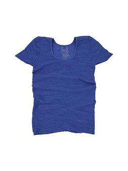 Product - Pickles & Ice Cream Maternity Apparel in Nashville, TN Ice Cream & Frozen Yogurt
