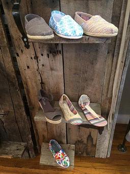 Product - Poppy by PurseSnickety in Wooster, OH Shopping & Shopping Services