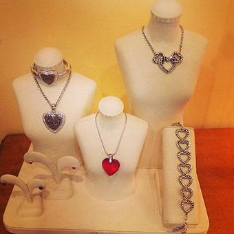 Product - Purse Strings in Carmel, IN Shopping & Shopping Services