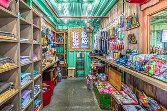 Product: Gift Shop - Red Fish Blue Fish in Pensacola Beach - Pensacola Beach, FL American Restaurants