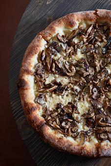 Product - Robert's Pizza and Dough Company in Streeterville - Chicago, IL Pizza Restaurant