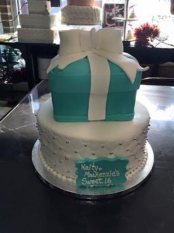 Product - Robin's Nest Cakery in Kenosha, WI Bakeries