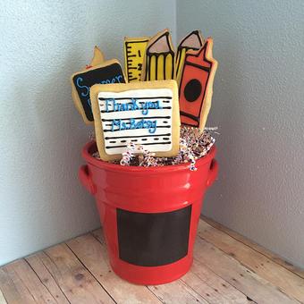 Product - Robin's Nest Cakery in Kenosha, WI Bakeries