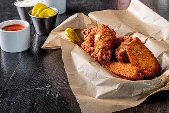 Product: Crispy Chicken Wings - Saranello's in Wheeling, IL Italian Restaurants