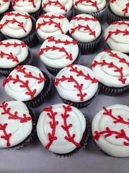 Product: Baseball Cupcakes! Go team! - Saweet Cupcakes in San Antonio, TX Dessert Restaurants