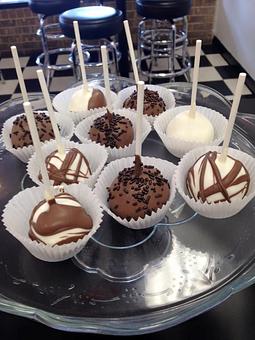 Product: Happy Father's Day Weekend! Cake Pops - Saweet Cupcakes in San Antonio, TX Dessert Restaurants
