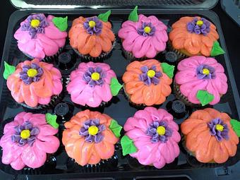 Product: Special Birthday Cupcakes! - Saweet Cupcakes in San Antonio, TX Dessert Restaurants