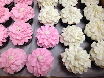 Product: Get your Valentine gift reserved! - Saweet Cupcakes in San Antonio, TX Dessert Restaurants