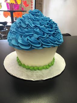 Product: Cute 1st Birthday Cupcake Cake! - Saweet Cupcakes in San Antonio, TX Dessert Restaurants