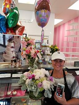 Product: Happy Birthday to Sherri! - Saweet Cupcakes in San Antonio, TX Dessert Restaurants