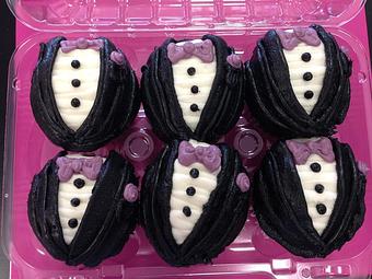 Product: Special Tuxedo Cupcakes - Saweet Cupcakes in San Antonio, TX Dessert Restaurants