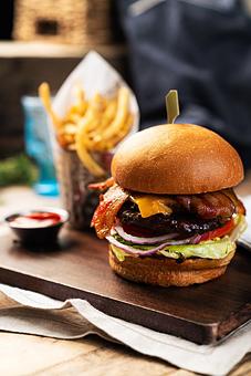 Product: 8oz Burger - Searsucker Las Vegas in Caesars Palace - Las Vegas, NV Restaurants/Food & Dining