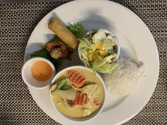 Product: Your choice of protein prepared in a yellow curry sauce with potatoes, bell peppers, carrots, and onions - Siam Queen Thai Bistro in Carlsbad, CA Thai Restaurants