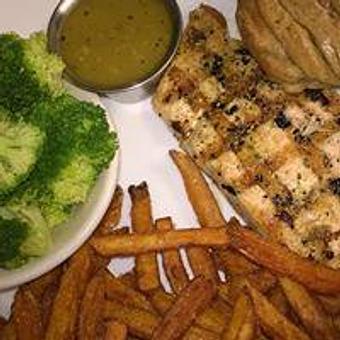 Product - Sing It or Wing It in Chattanooga, TN American Restaurants Product - Sing It or Wing It in Chattanooga, TN American Restaurants