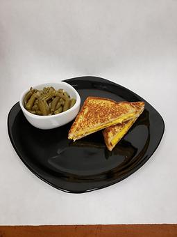 Product: Kids Plate with Grilled Cheese Sandwich and Green Beans - Smokey Mo’s BBQ in New Braunfels, TX Barbecue Restaurants