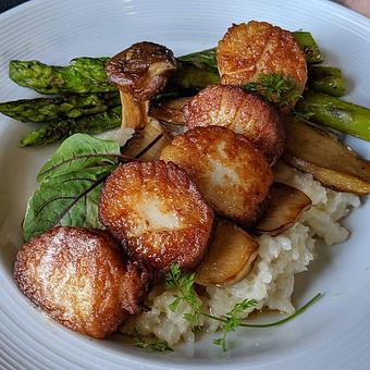 Product - South Bend Bistro in Bend, OR Bars & Grills