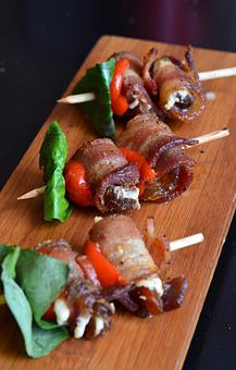 Product - Stray Dog in St. Anthony - Minneapolis, MN Bars & Grills