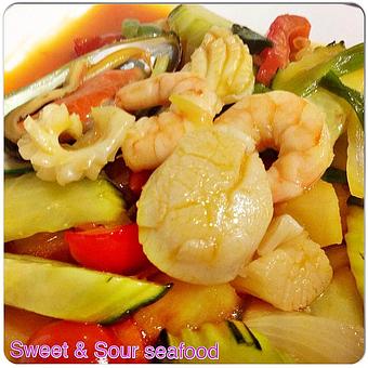 Product: Sweet & Sour with Seafood - Supannee House of Thai in San Diego, CA Seafood Restaurants