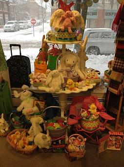 Product - The Initial Choice in Lake Forest, IL Shopping & Shopping Services