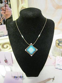 Product - The Sampler in Hudson in Hudson, OH Shopping & Shopping Services