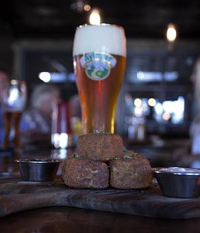 Product: One of our favorite happy hour combos! - The Six Chow House in Calabasas, CA American Restaurants