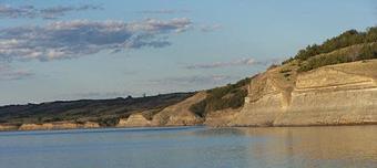 Product - Thunderstik Lodge in Chamberlain, SD Cabins Cottages & Chalet Rental