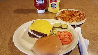 Product: Jumbo Cheeseburger - Tommy's Restaurant in Grand Island, NE Sandwich Shop Restaurants