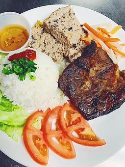 Product - Town and Country Market & Deli in Clinton, CT Delicatessen Restaurants