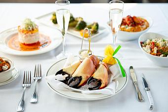 Product: FLORIDA STONE CRAB CLAWS - Truluck's Ocean's Finest Seafood and Crab in Arboretum - Austin, TX Seafood Restaurants