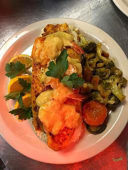 Product - Two Rivers Grill in Brazoria, TX Hamburger Restaurants