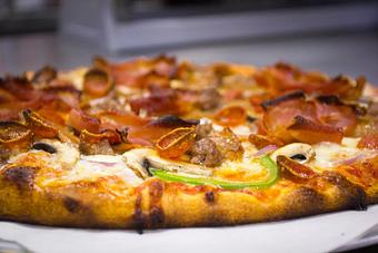Product - Vero Pizza in Plainville, CT American Restaurants