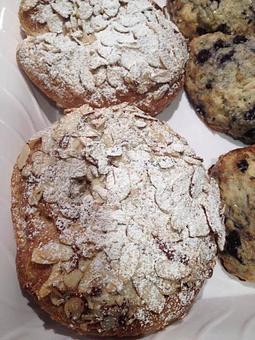 Product - Vida Doce Cafe & Pastry Shop in Newington, CT Bakeries