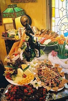 Product - White Wolf Cafe in Bohemian District OF ORLANDO WHERE THERE ARE ECLECTIC SHOPS SUCH AS "ROCK AND ROLL HEAVEN" "DE JAVU" - Orlando, FL Bars & Grills