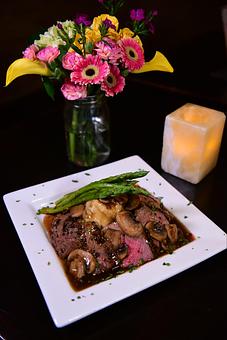 Product - Matisse Tavern & Grill in Lincoln Park - Chicago, IL American Restaurants