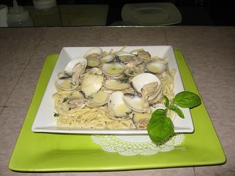 Product: Linguine with Clams - Bayshore Pizza in Ocean View, NJ Pizza Restaurant