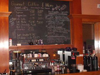 Product - Ben Franklin Bistro in Clinton, MO Coffee, Espresso & Tea House Restaurants