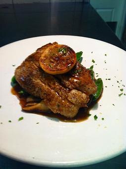 Product - Blinkers Tavern in Roebling Point, Covington, Kentucky - Covington, KY Restaurants/Food & Dining