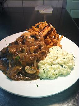 Product - Blinkers Tavern in Roebling Point, Covington, Kentucky - Covington, KY Restaurants/Food & Dining