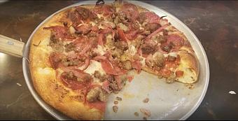 Product - Boomer's Wall Street Pizza in Sandy, OR Pizza Restaurant