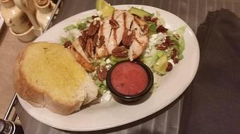 Product: Chicken Avocado Cranberry Salad - Bozwellz in Storm Lake, IA American Restaurants