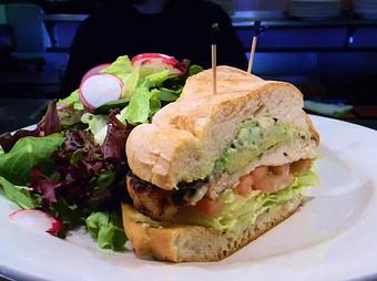 Product: Grilled Chicken Sandwich - Breakaway Cafe in Sonoma Valley - Sonoma, CA American Restaurants
