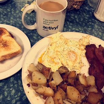 Product - Crying Onion Cafe in Tucson, AZ American Restaurants