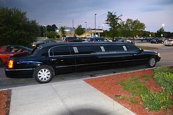 Product - Dreammaker Limousines in Bradenton, FL Limousines