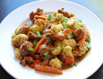 Product: Curry Chicken with Cauliflower - Fats Asia Bistro in Roseville - Roseville, CA Chinese Restaurants